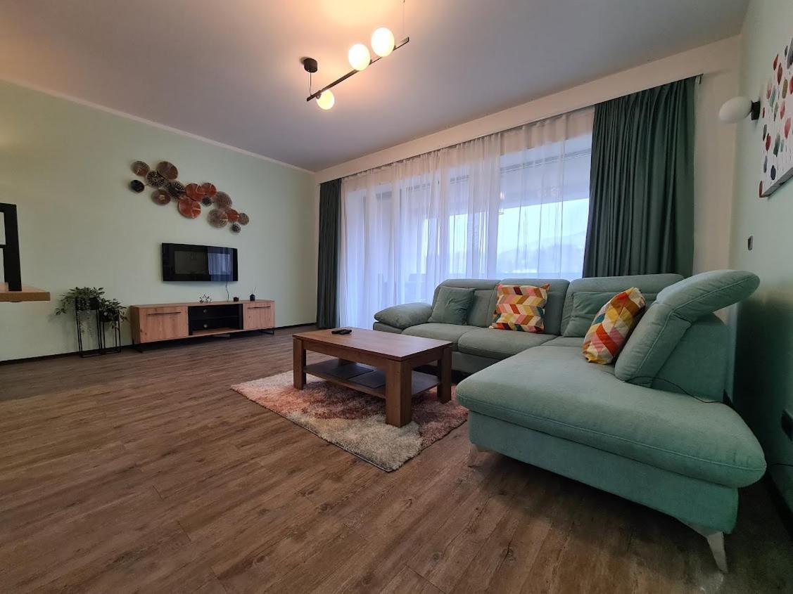 Fabulous Panorama Silver Mountain Apartments 포이아나브라소프 외부 사진